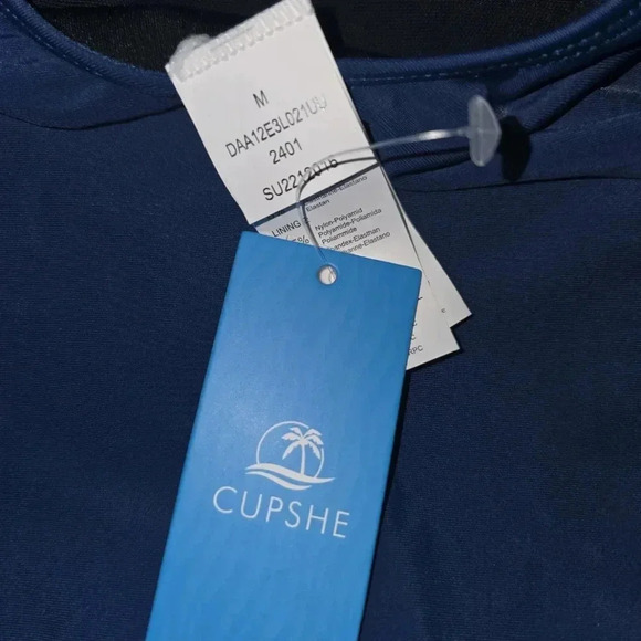 Womens Cupshe,  size medium 1 piece blue swimsuit,  NEW WITH TAGS!!! - Picture 4 of 4